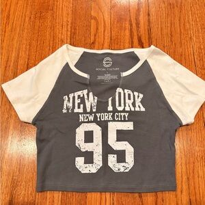 Social Culture New York Graphic Crop Top